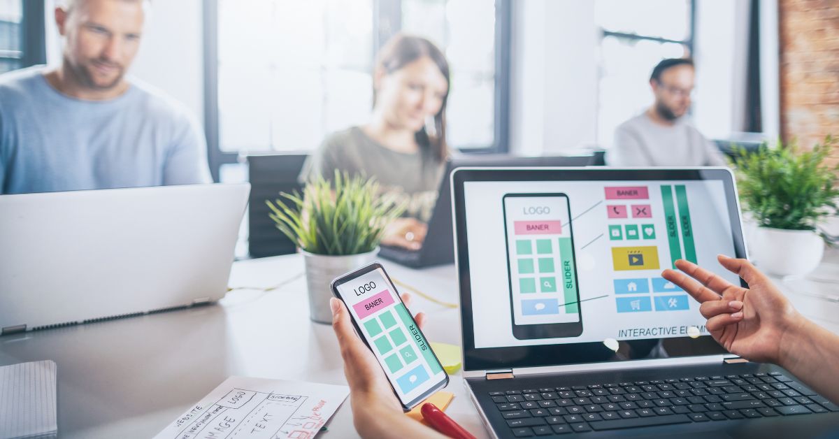 Develop an Urgent Care App develop an urgent care appp